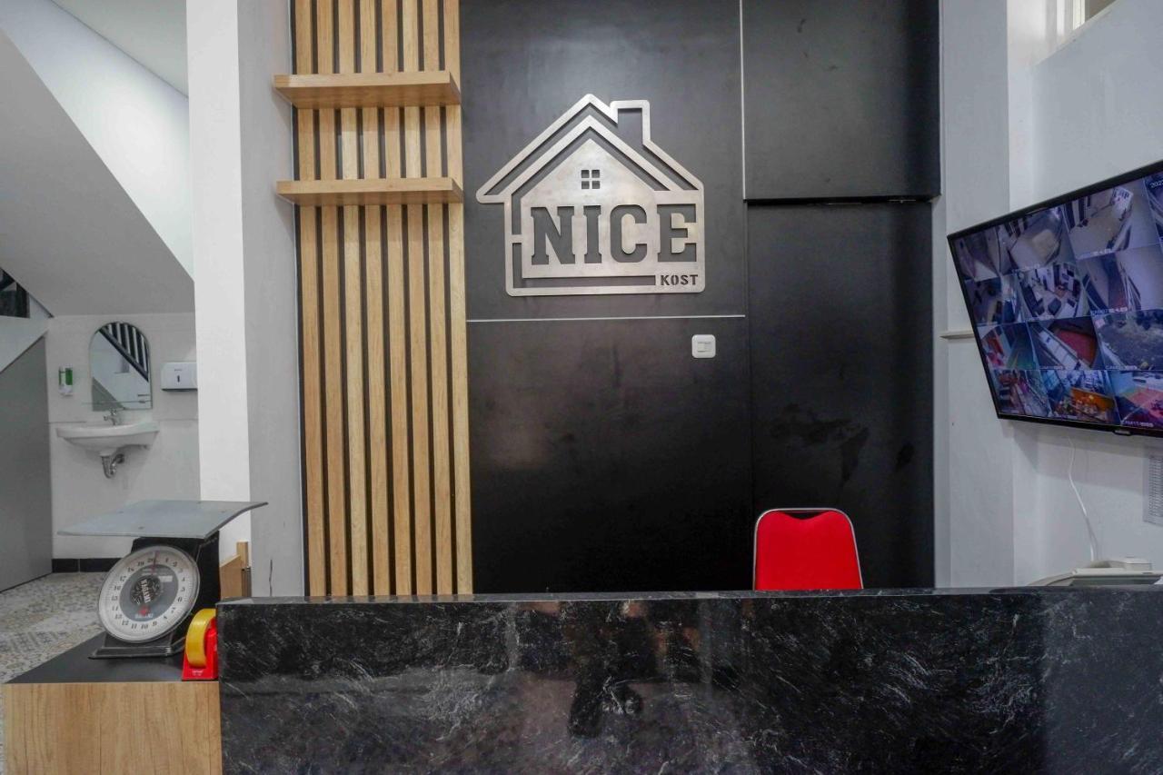 Reddoorz Plus Near Patung Kuda Undip Jatingaleh Exterior photo